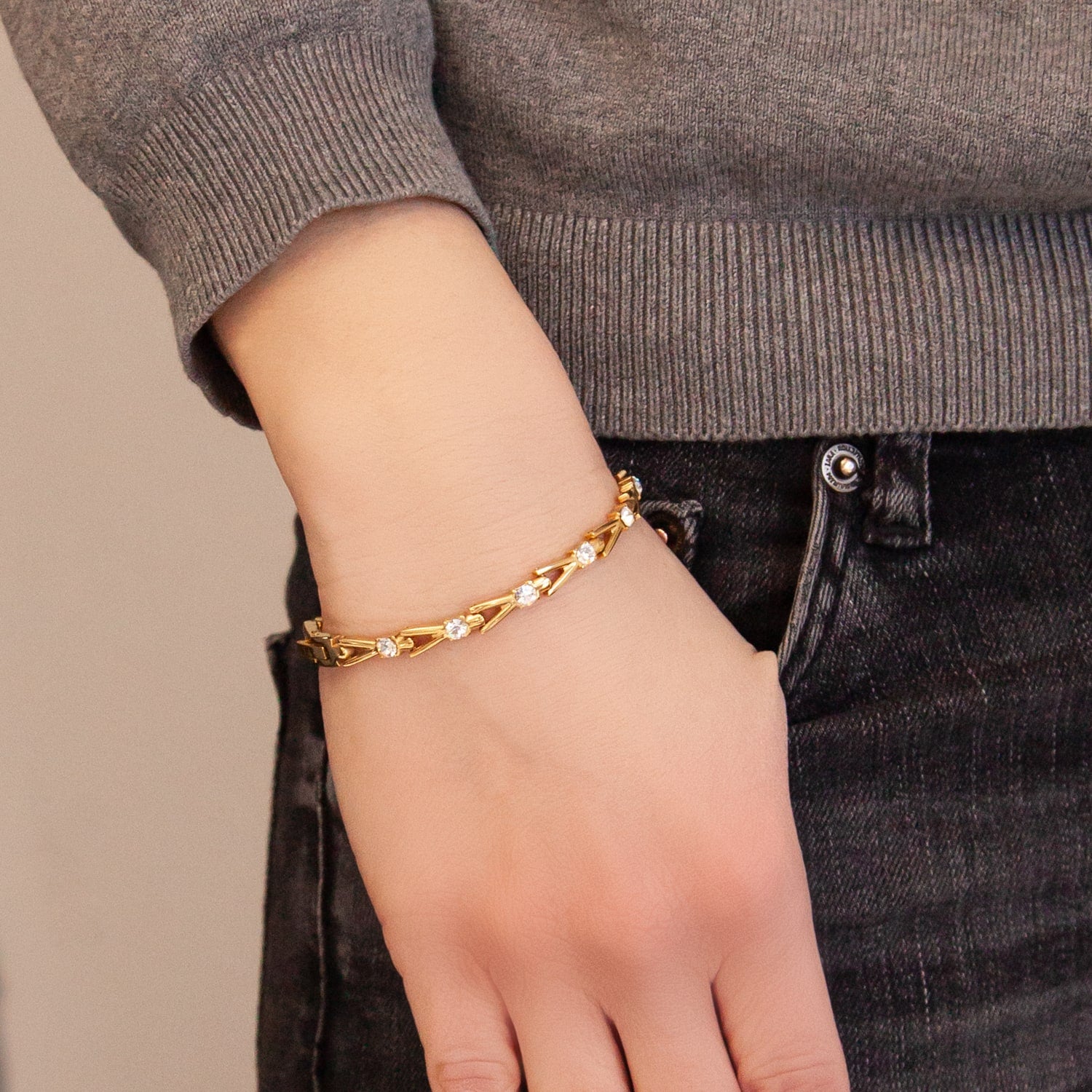 Sparkle - Negative Ion Bracelet, Gold with Swarovski Crystals