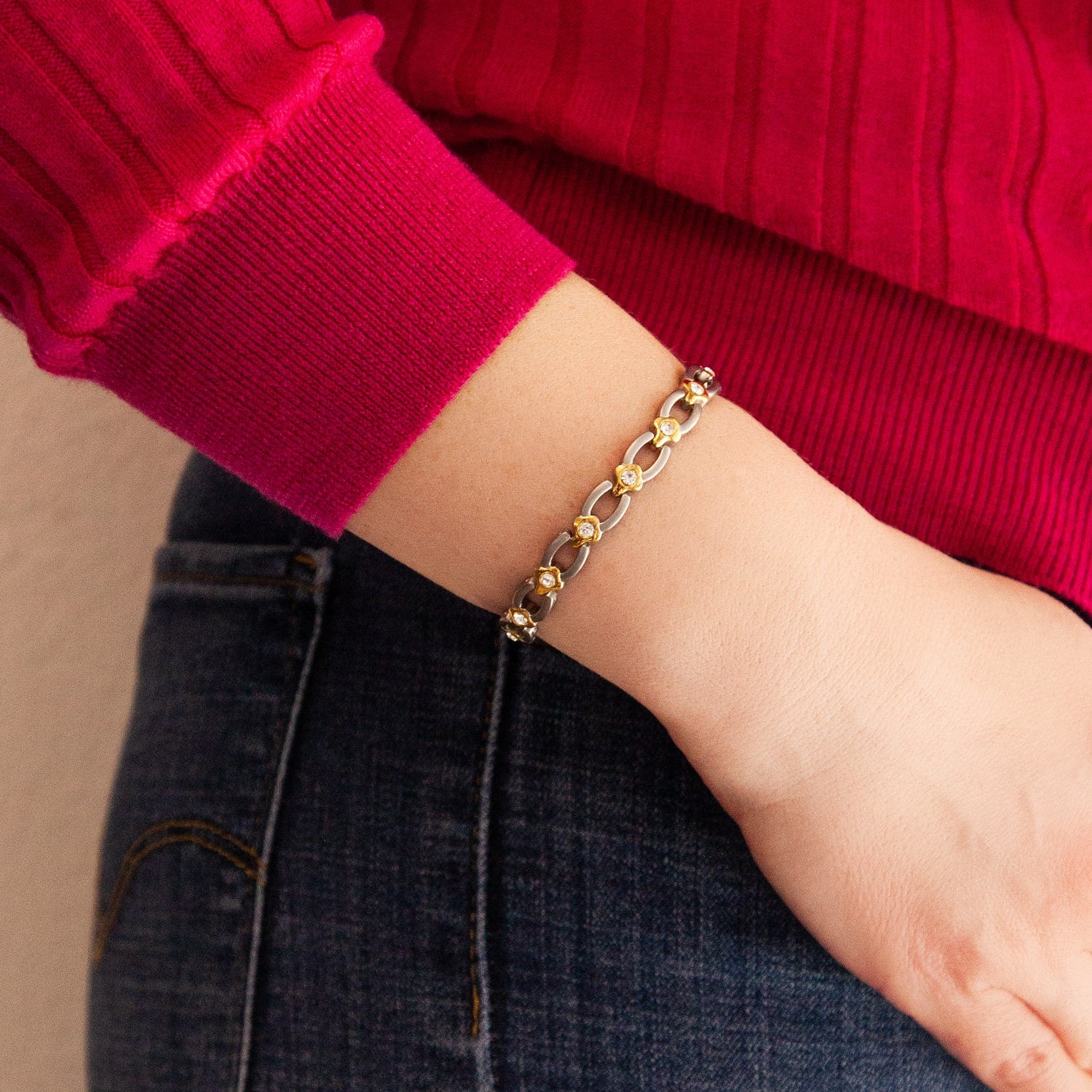 Paris - Negative Ion Link Bracelet, Titanium w Gold Plated & Swarovski Crystals