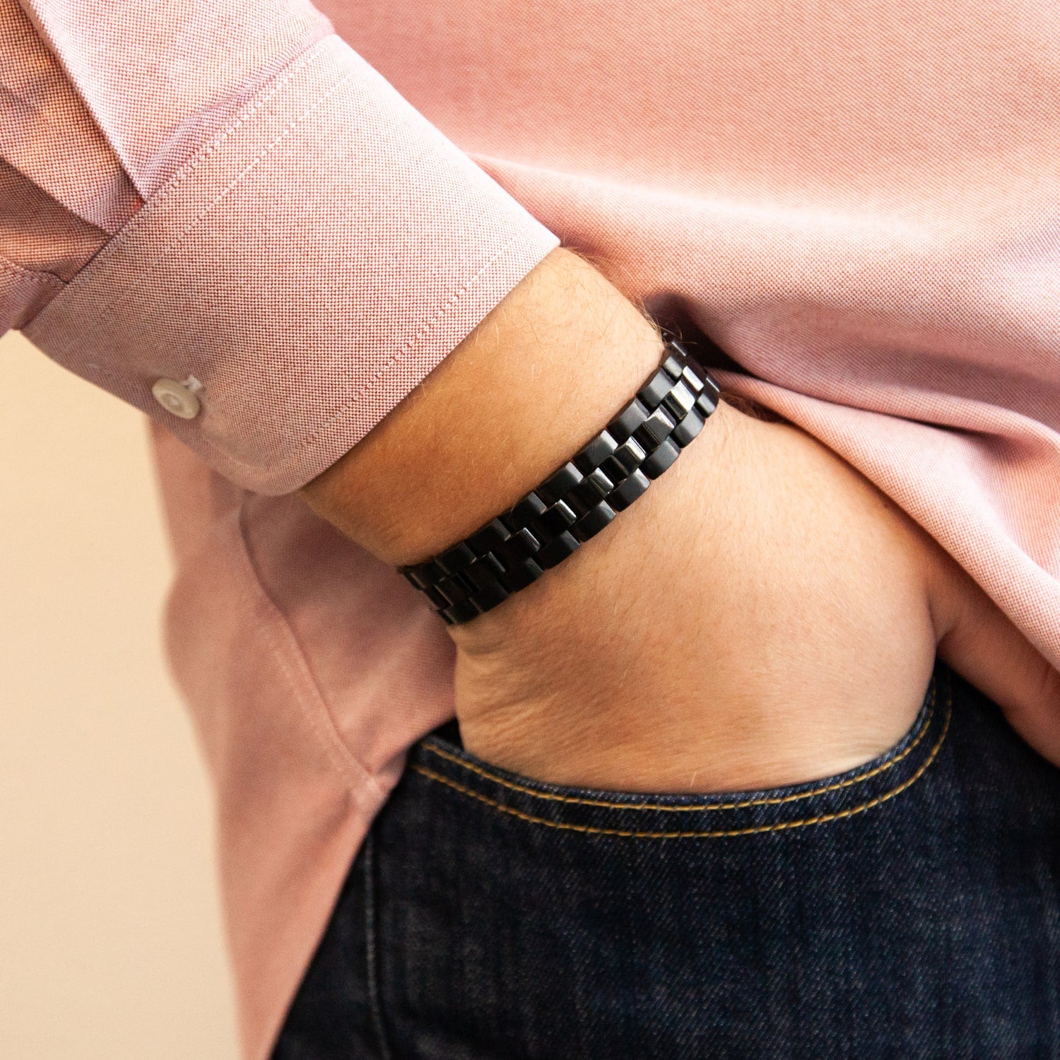 Sable - Negative Ion Bracelet, Titanium & Black Onyx